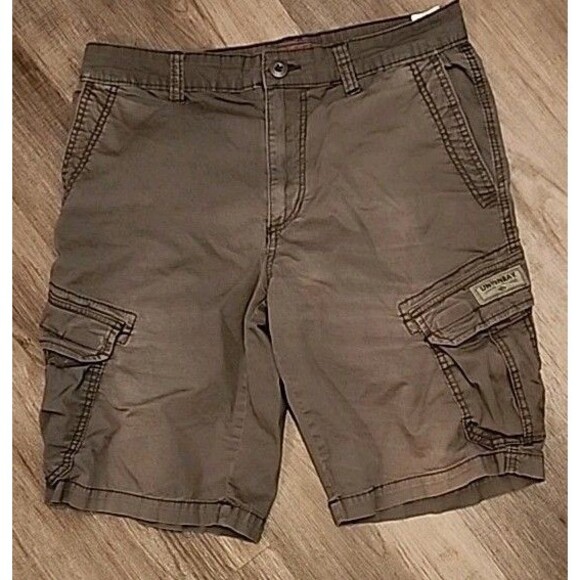 UNIONBAY Other - Unionbay Mens Cargo Shorts 32 Gray Pockets Touch Fasteners